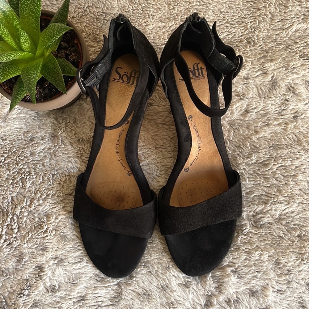 Söfft Black Suede Wedge Sandals